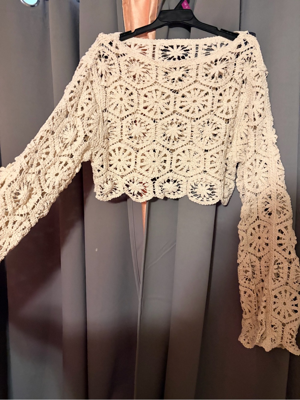 SHEIN Cream Crochet Lace Long Sleeve Crop Top - Picture 4 of 4